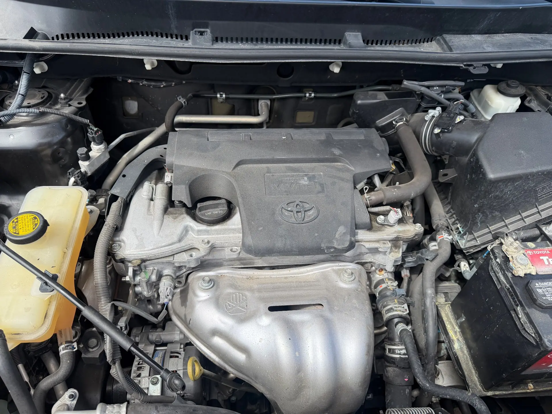 Toyota RAV4 XLE 2014