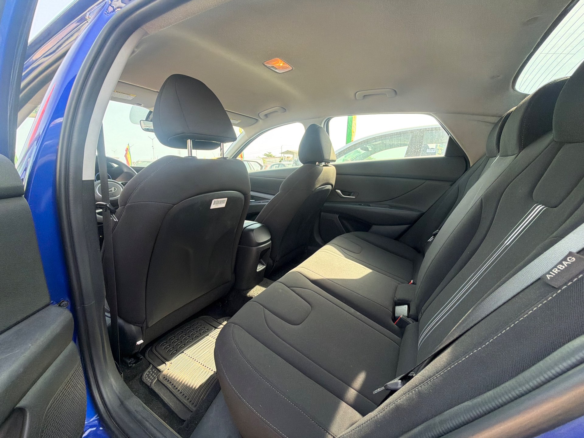 Hyundai Elantra 2024