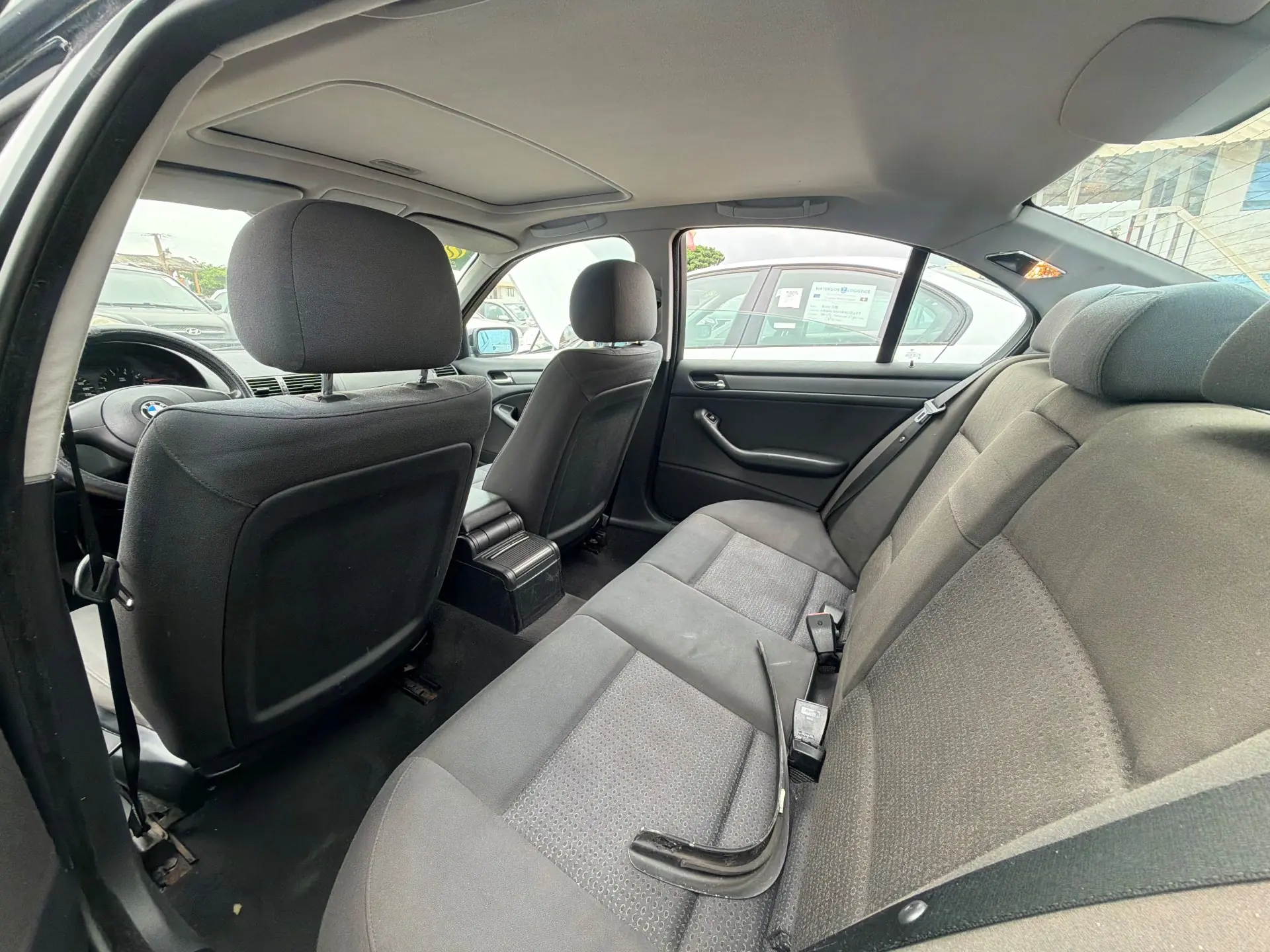 BMW 318i 2004