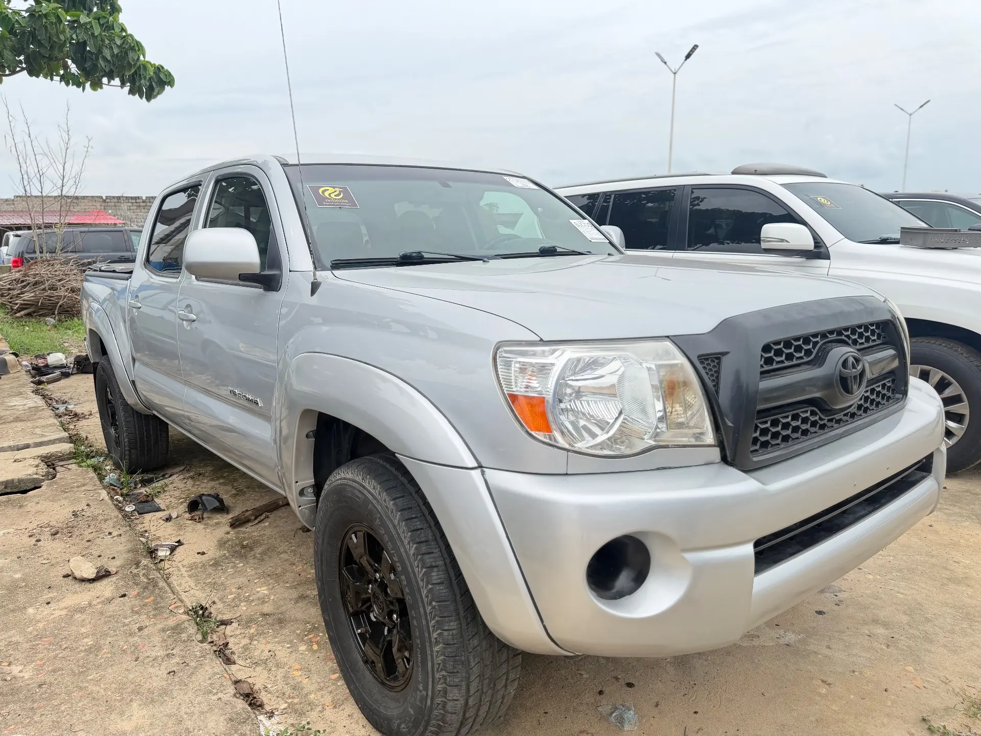 Toyota Tacoma 2011