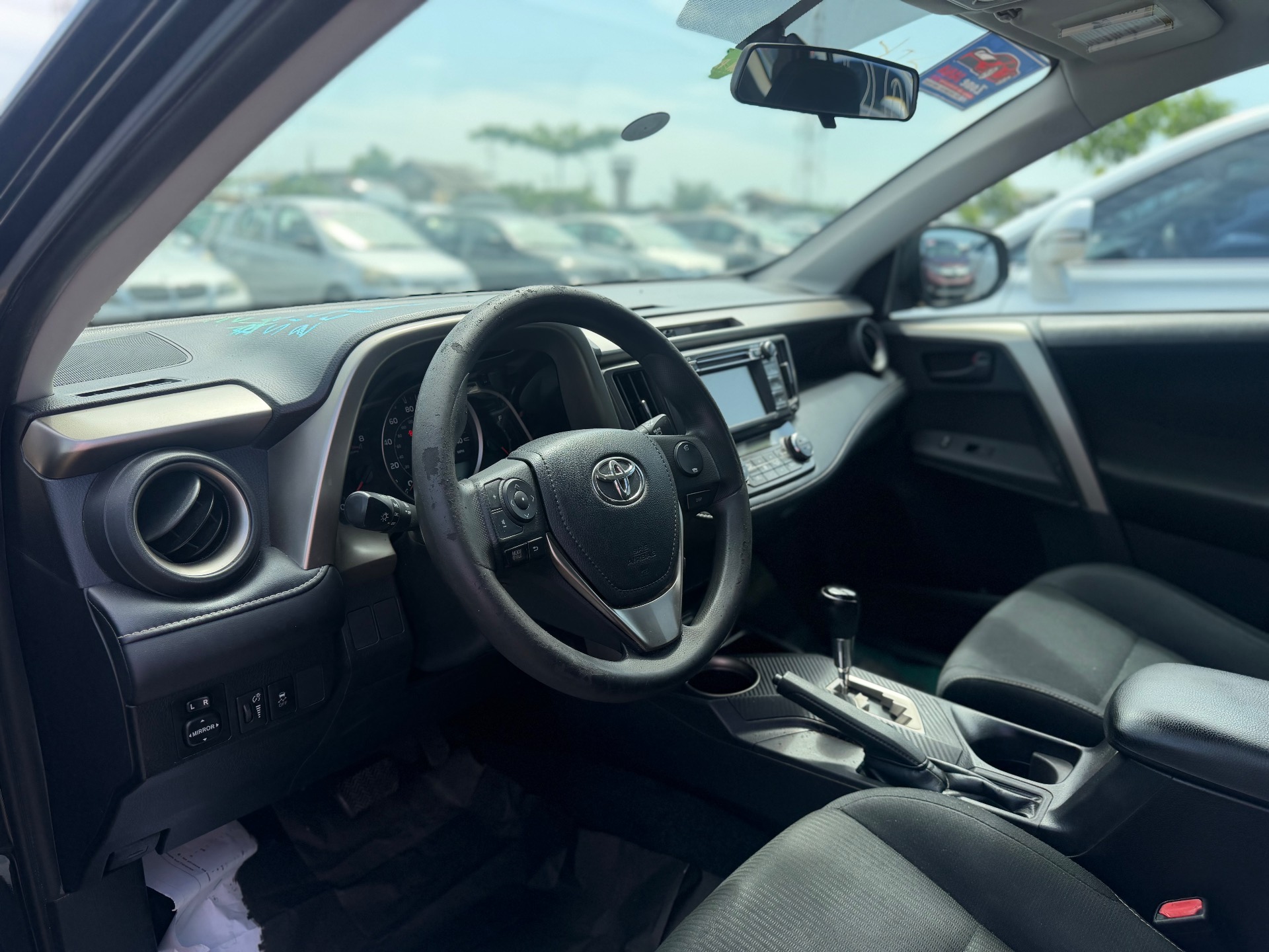 Toyota RAV4 XLE 2014