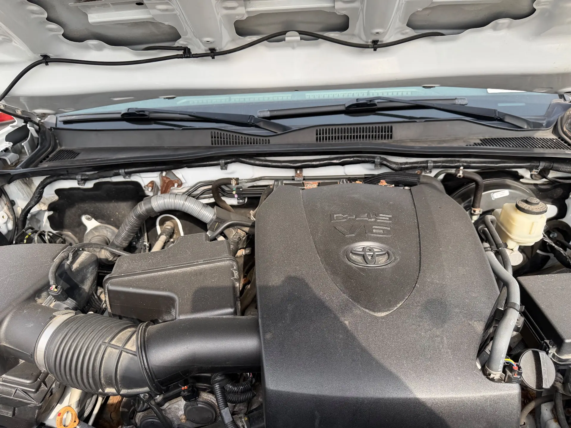 Toyota TACOMA 2017