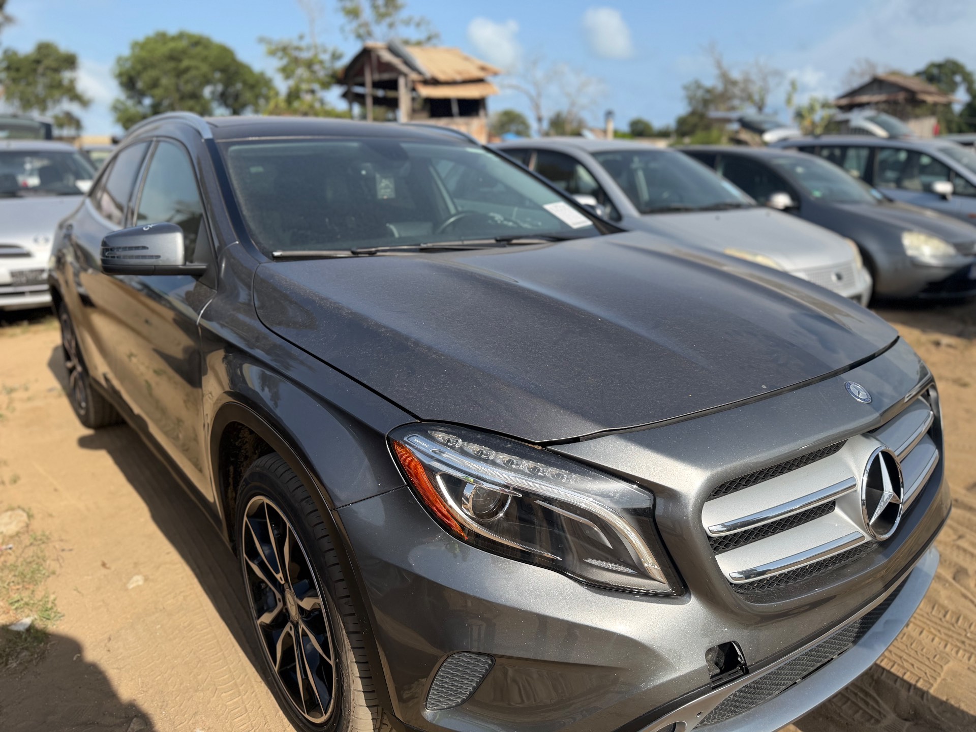 MERCEDES-BENZ GLA 250 2015