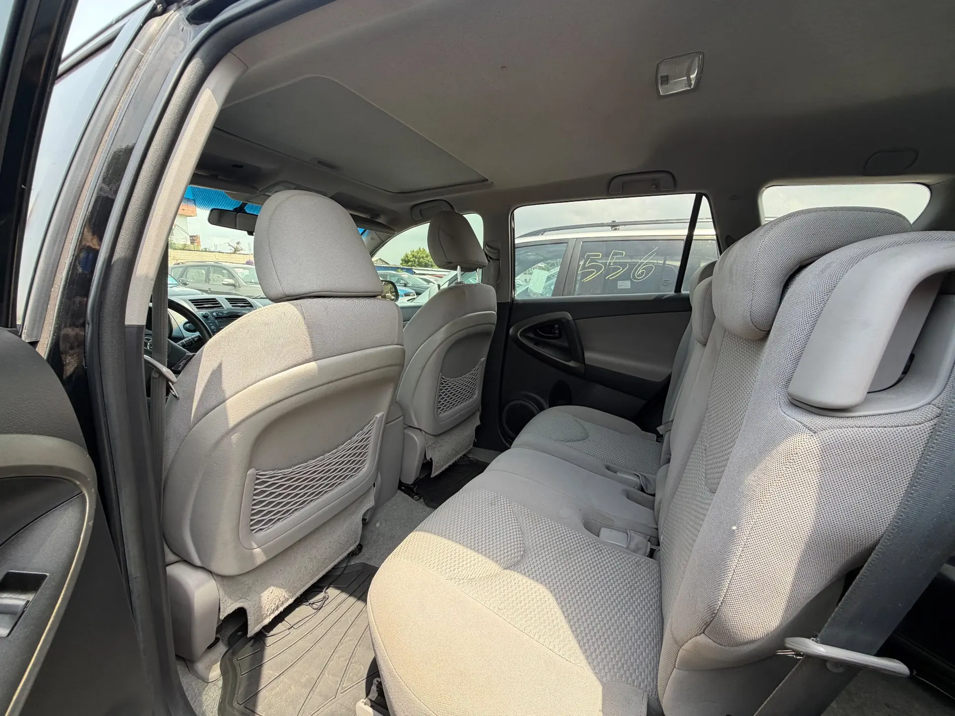 Toyota RAV4 2011