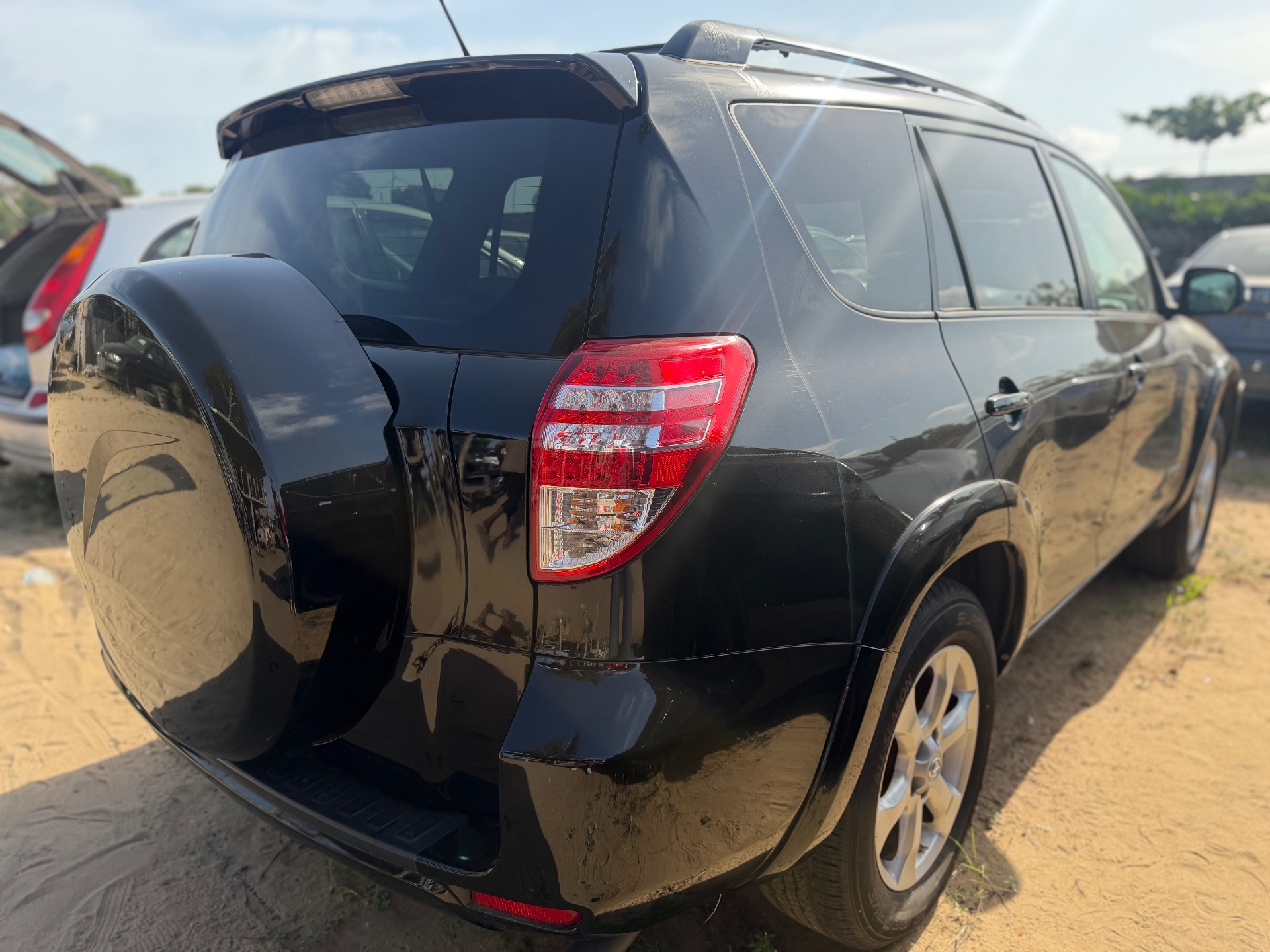 Toyota RAV4 2011