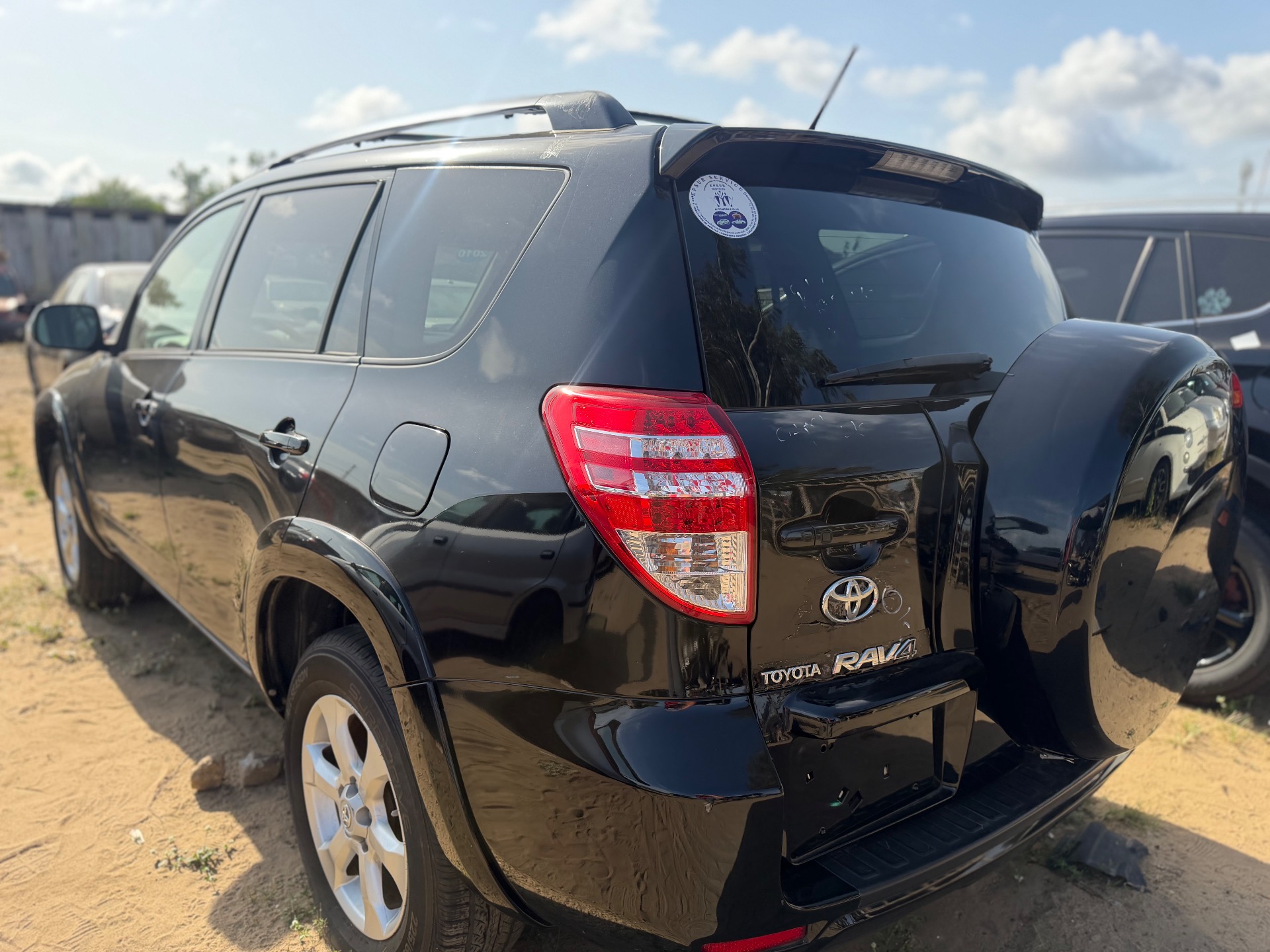 Toyota RAV4 2011