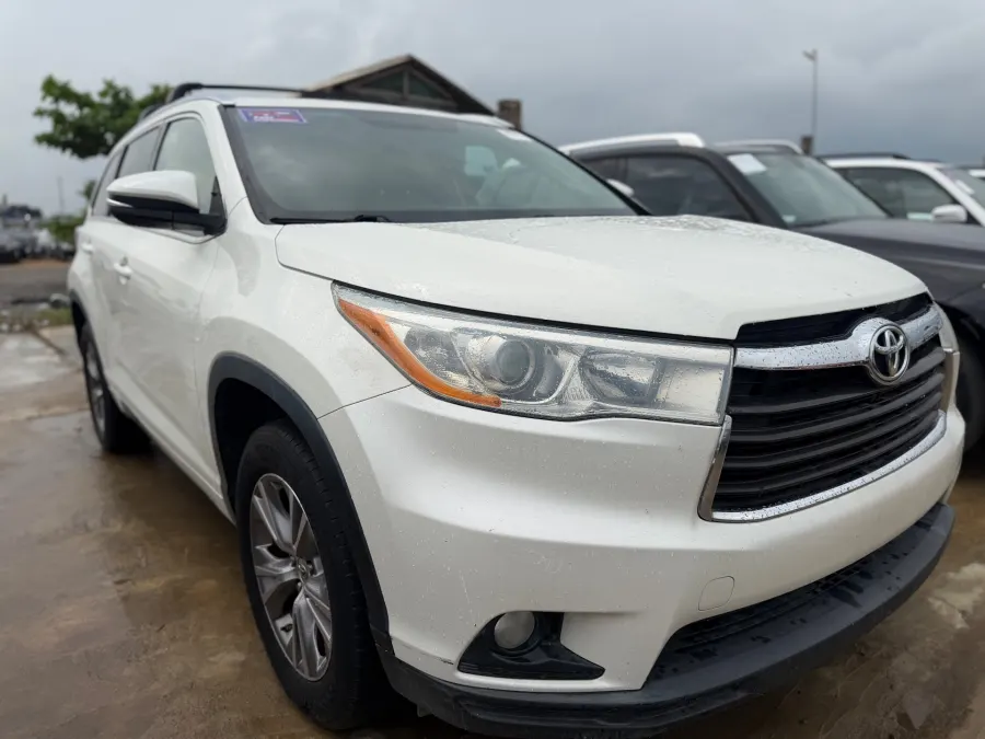 Toyota Highlander 2015