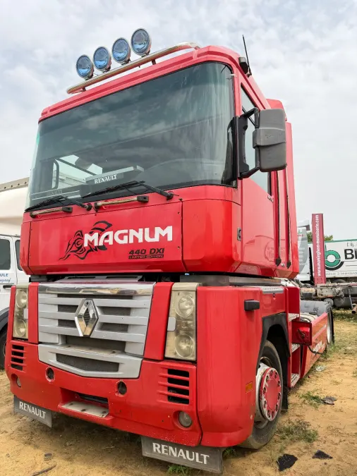 Renault Magnum 440 DxL 2006