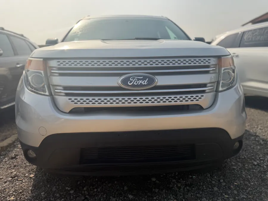 FORD Xlt Explorer 2014