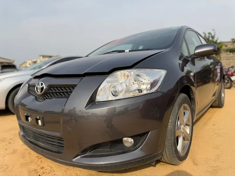 Toyota Auris 2010