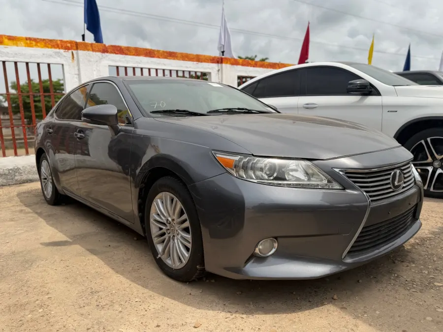 Lexus ES350 2013