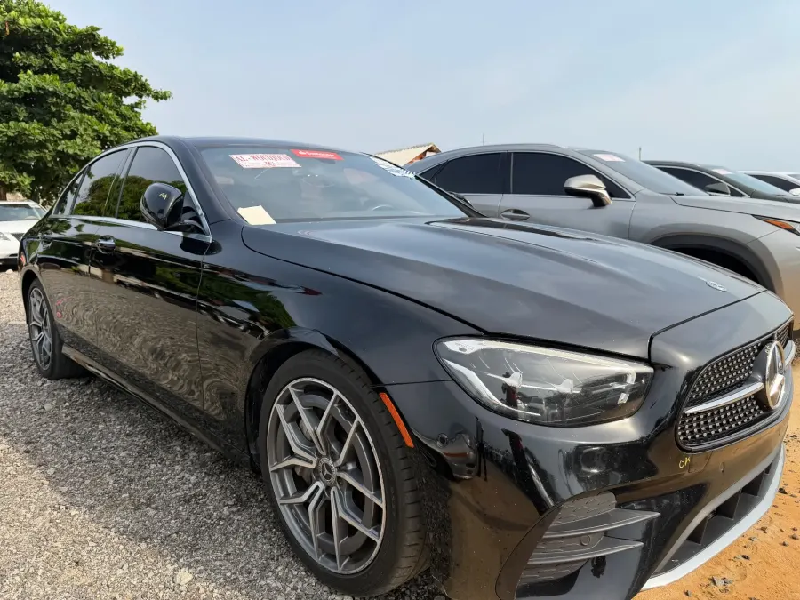 MERCEDES-BENZ E 350 2021