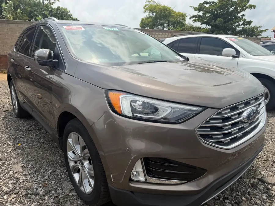 Ford EDGE TITANIUM 2020