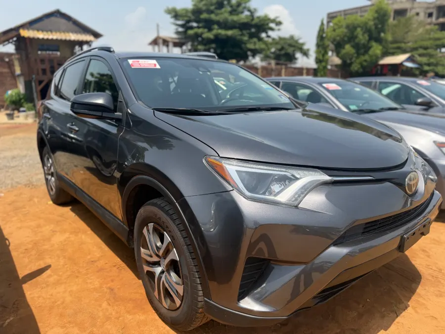 Toyota RAV4 2017